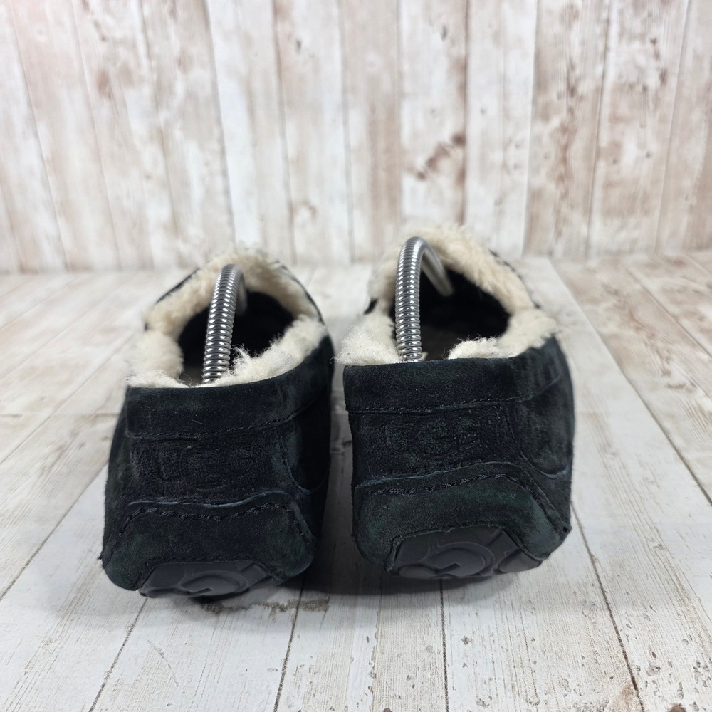 UGG Australia Men's Black Suede Sheepskin Lined Moccasin Slippers Size 11 - Picture 3 of 8